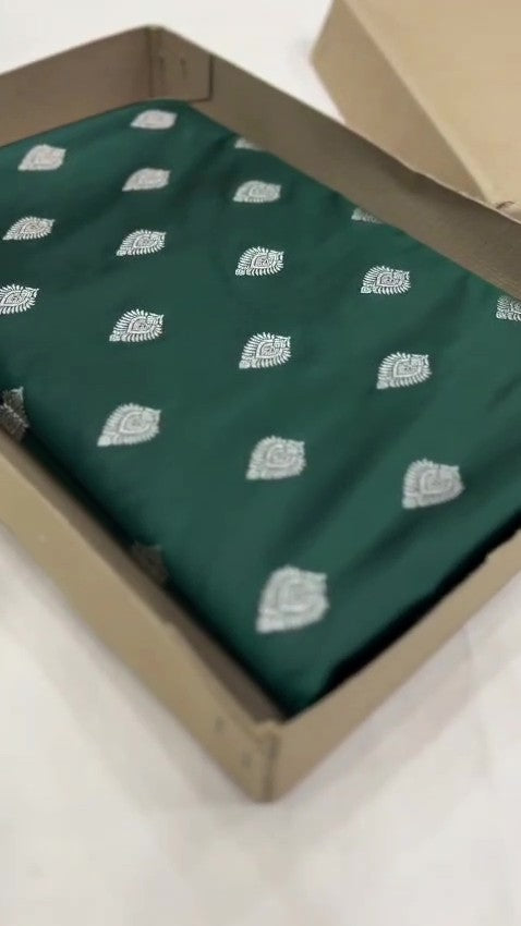 Bottle Green Banarasi Mashru Soft Silk Saree