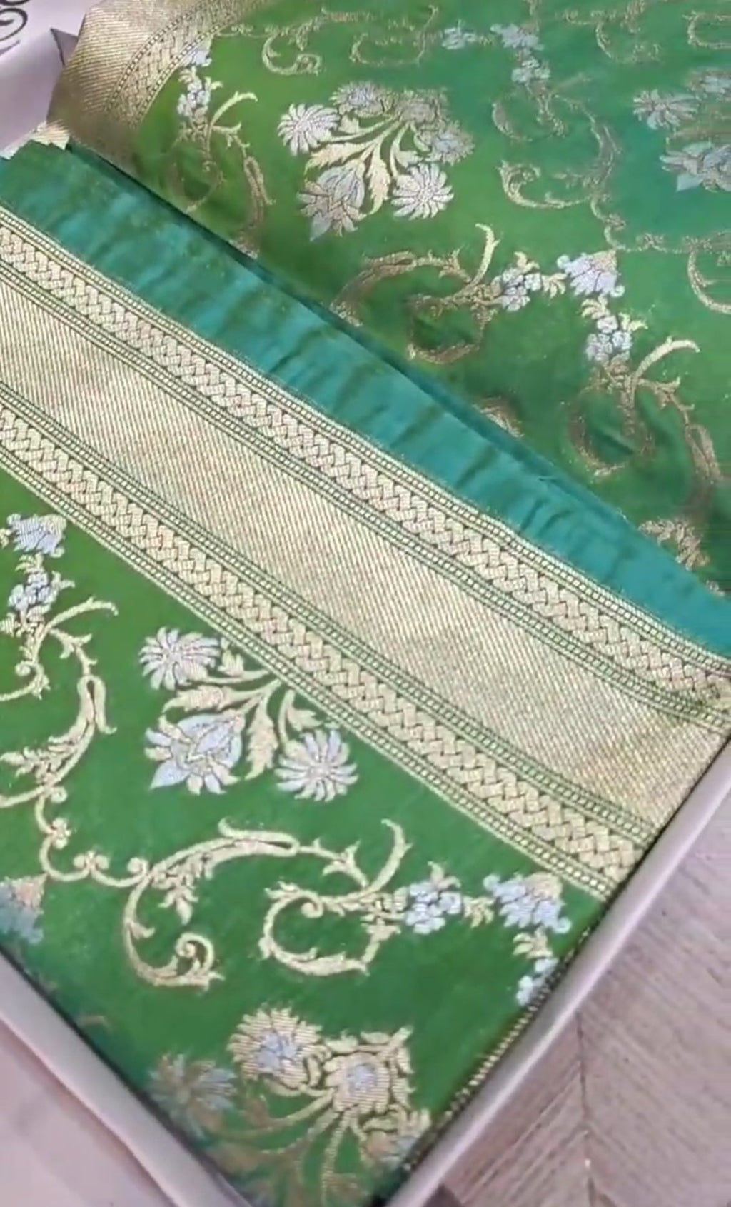 Green Banarasi Semi Katan Silk Sona Rupa Saree