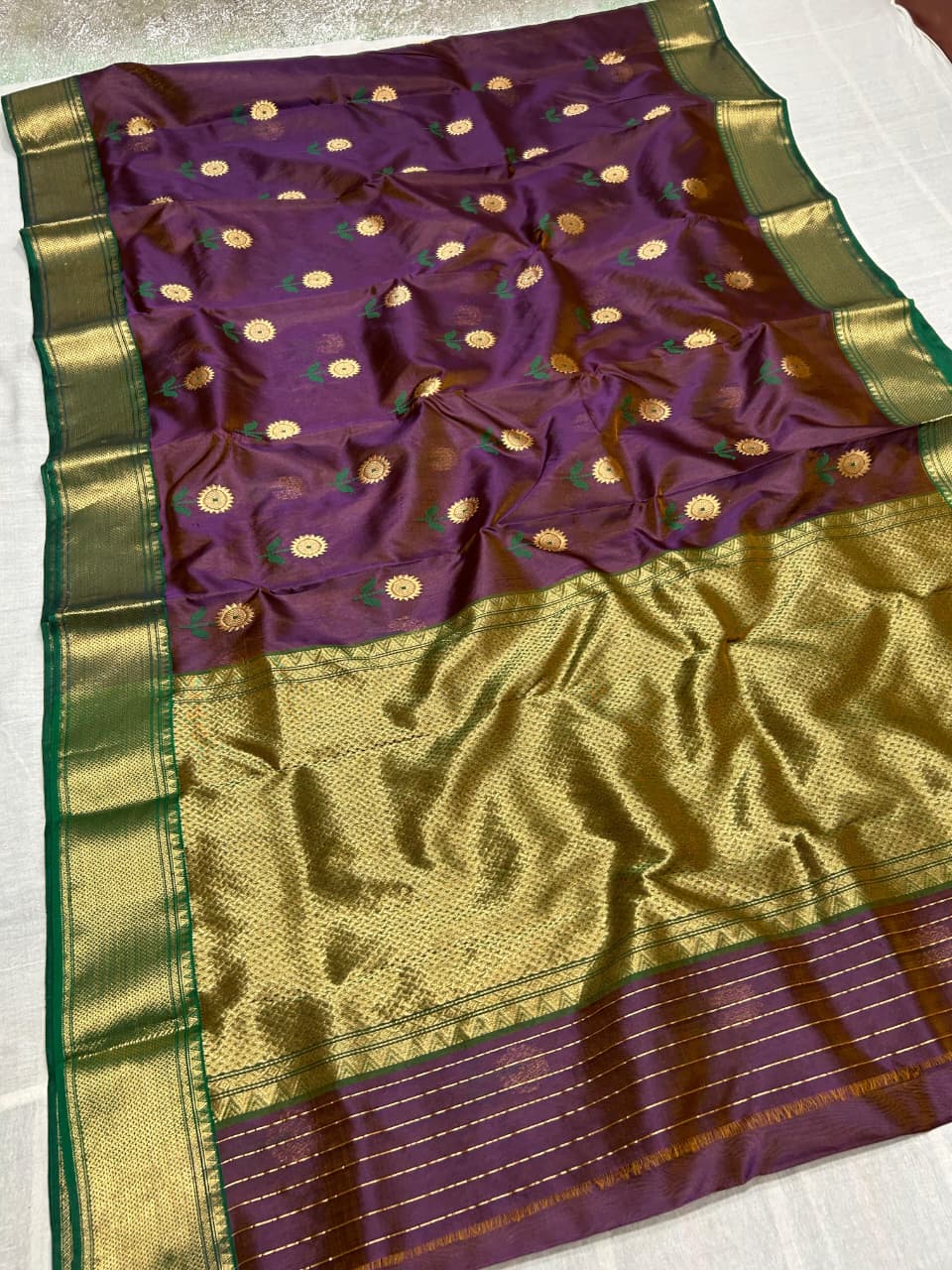 Dual Tone Purple Chanderi Handloom Pattu Silk Meenakari Nakshi Saree