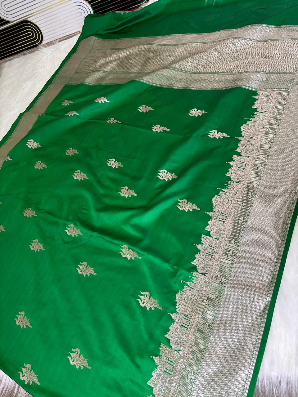 Green Blue Banarasi Mashru Silk Kashi Ghat Saree