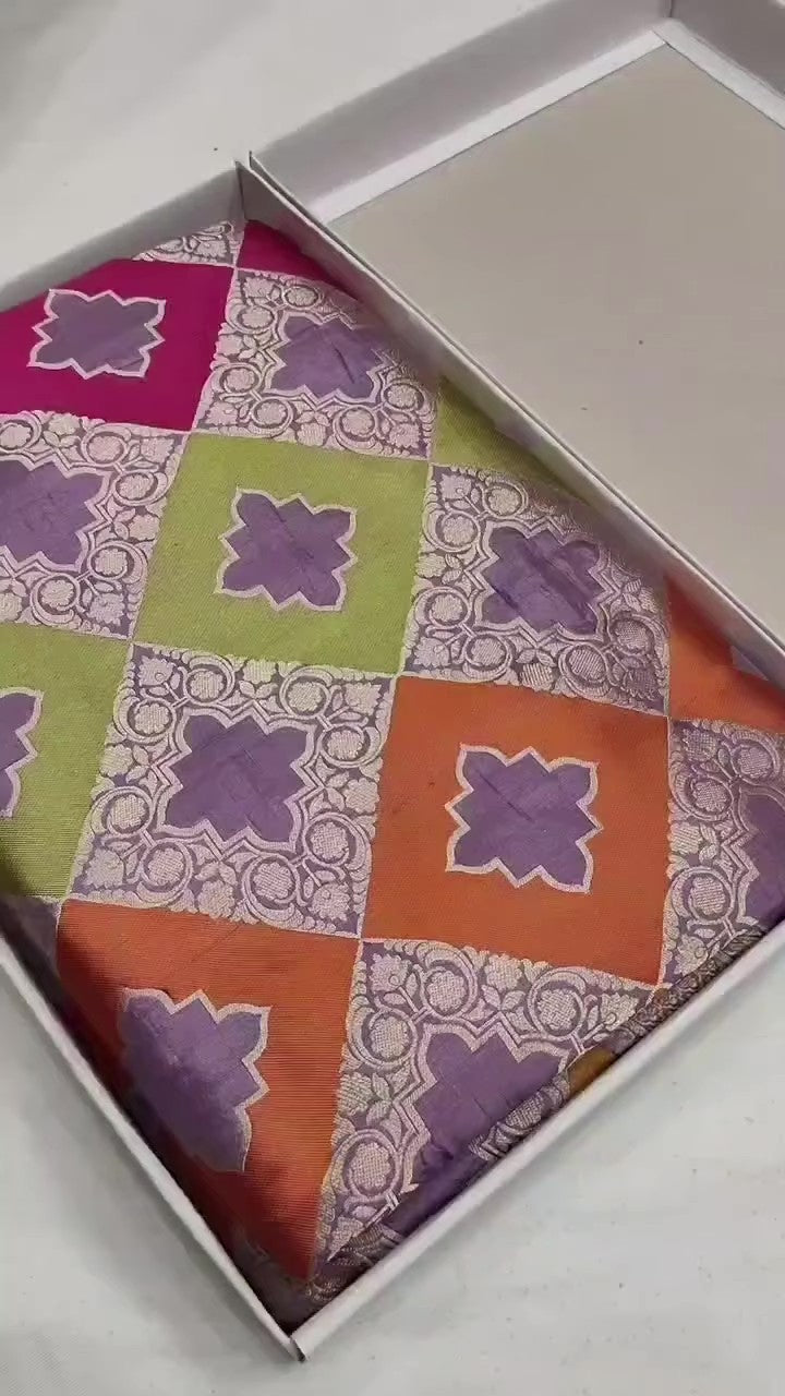 Lavender Banarasi Handloom Pure Katan Silk Rangkaat Meenakari Saree