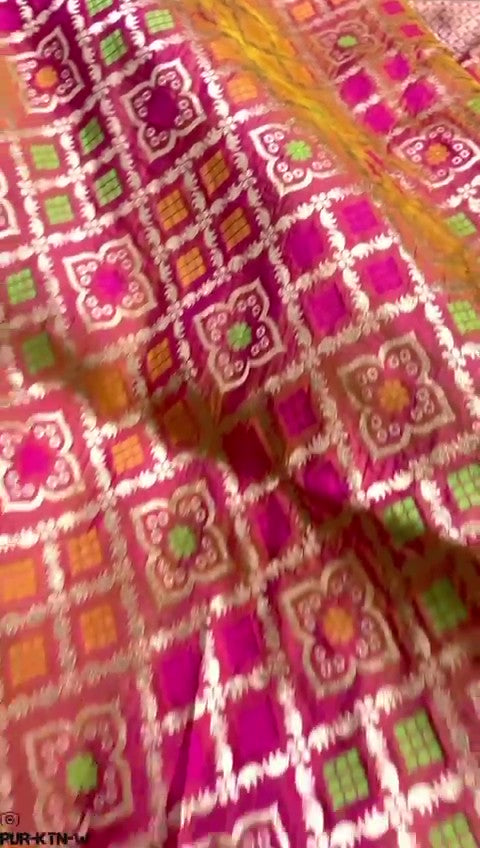 Dual Tone Pink Banarasi Handloom Pure Katan Silk Meenakari Saree with Gold Zari Weaving and Silk Mark Certification