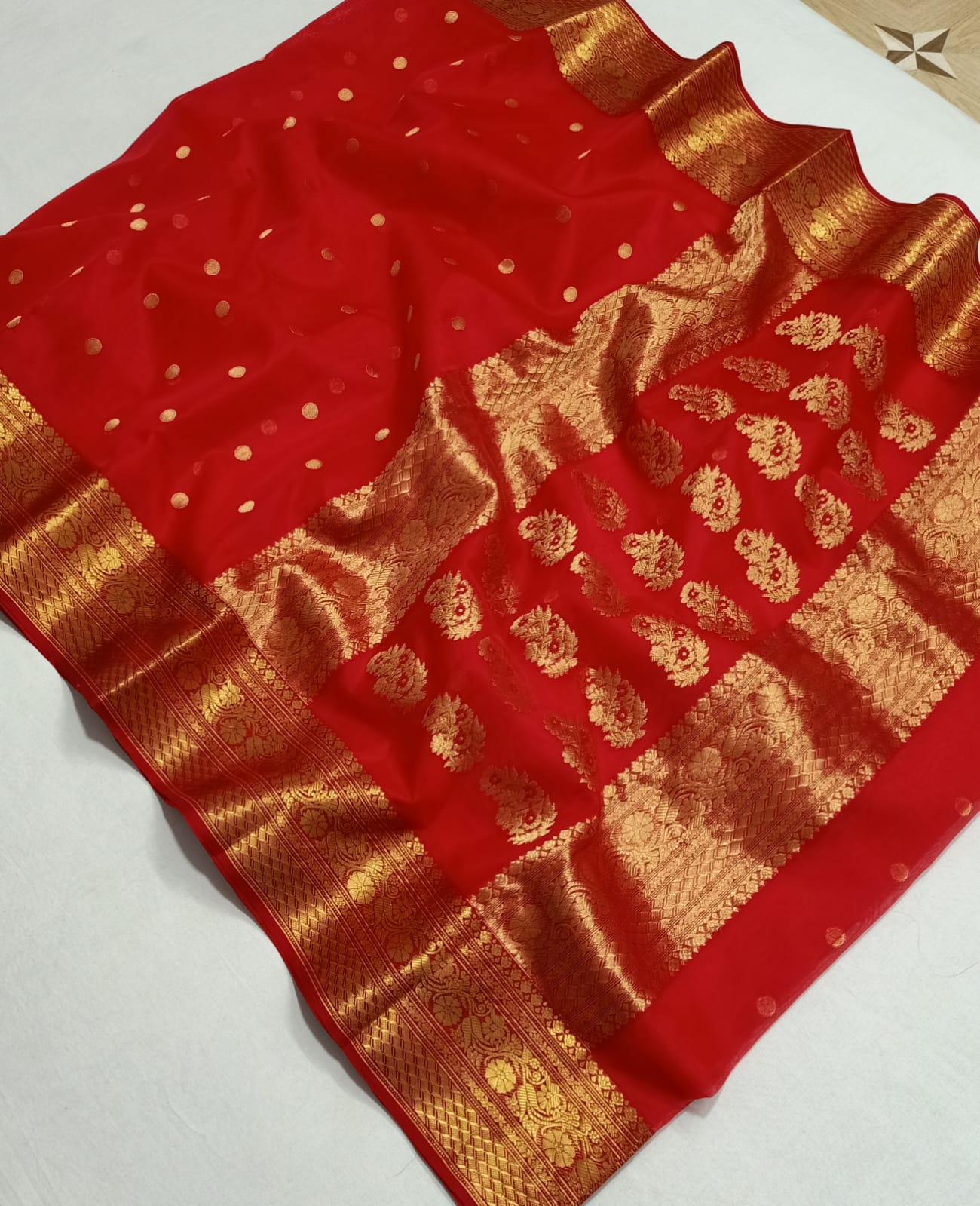 Red Chanderi Handloom Katan Silk Nakshi Saree