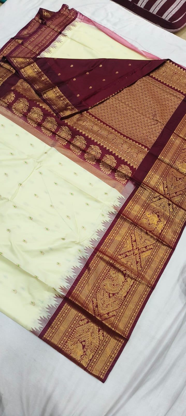 Gadwal Semi Pattu Silk Sarees in Different Color Combinations
