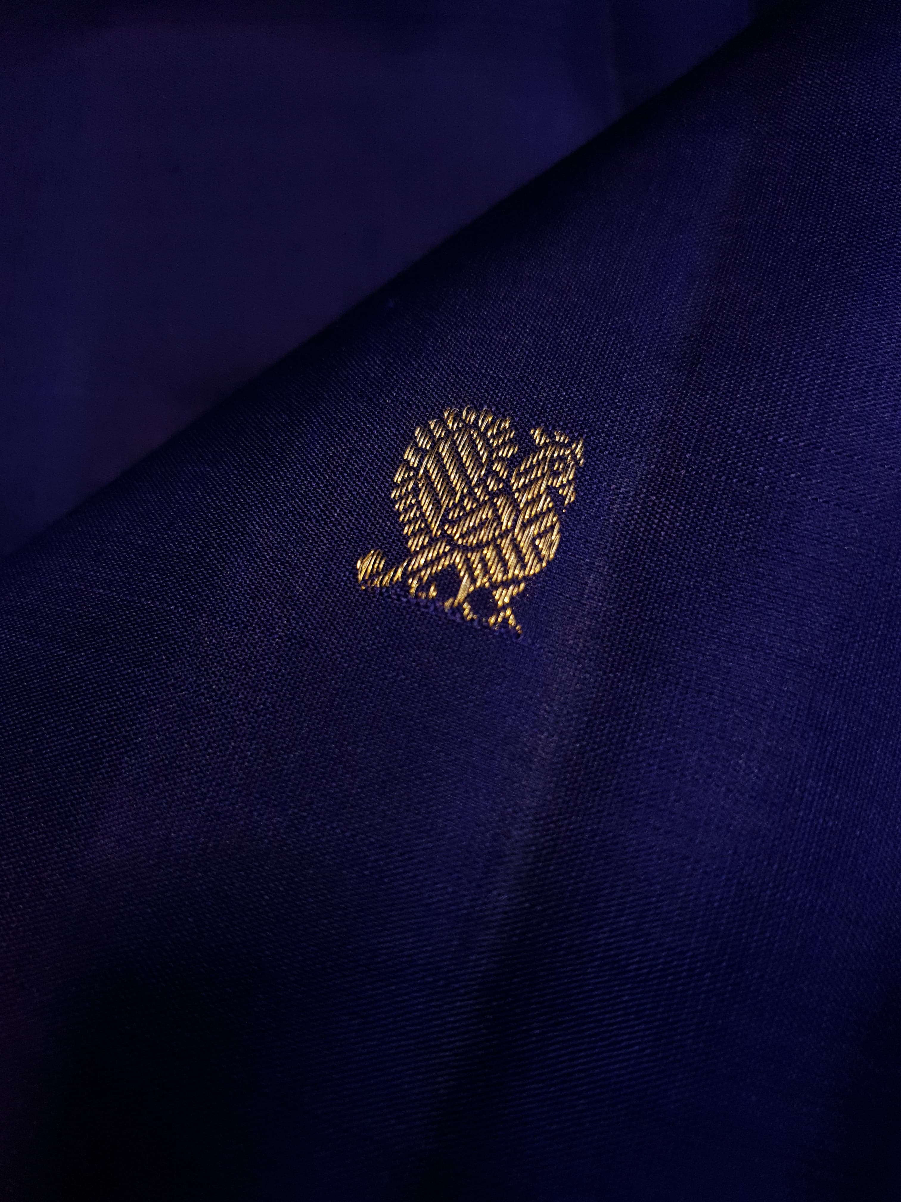 Royal Blue Kanchipuram Handloom 3G Gold Korvai Silk Ganga Jamuna Saree with traditional buttas and dual-color borders.