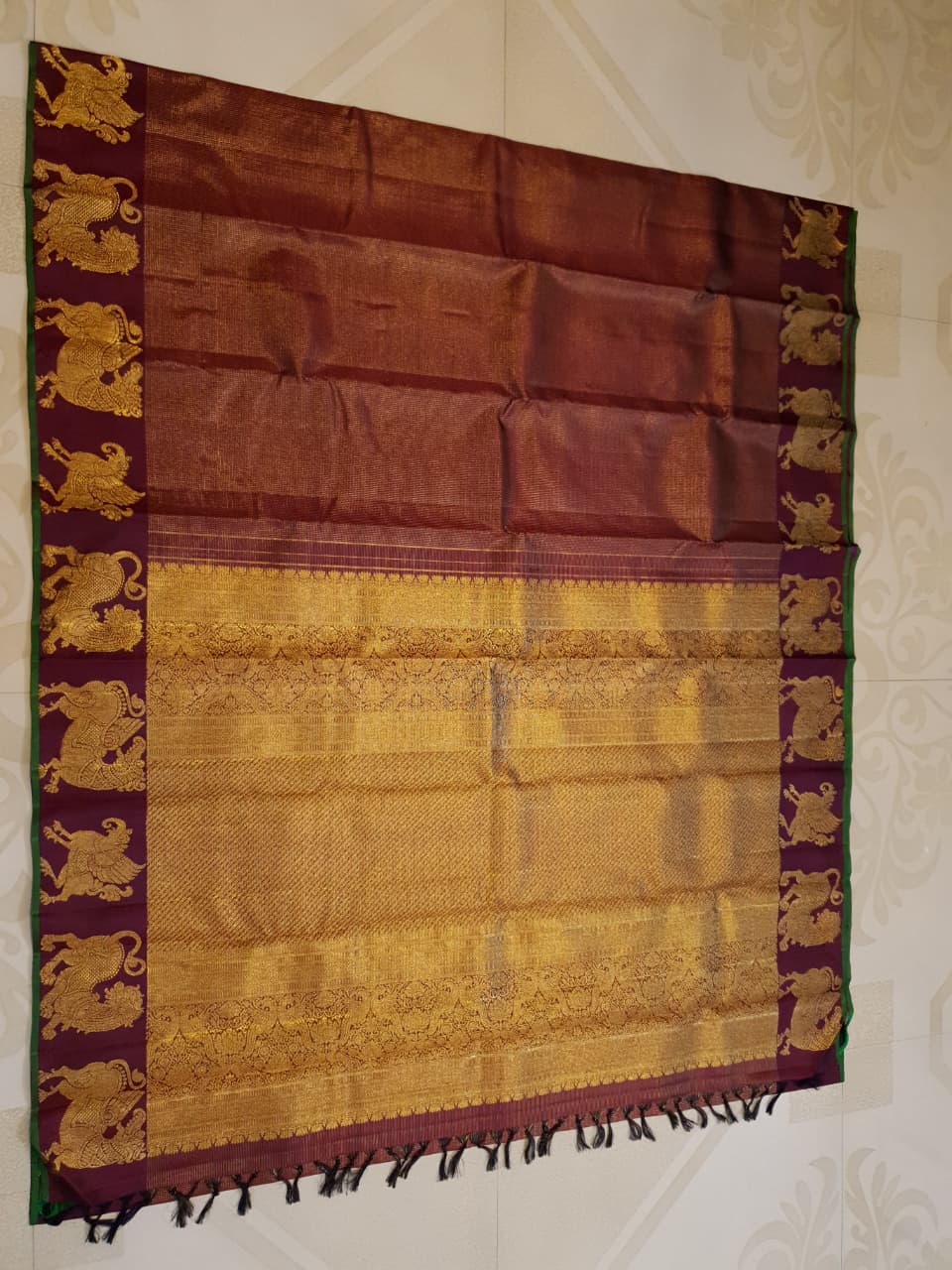 Maroon Kanchipuram Handloom 2G Gold Pattu Silk Saree