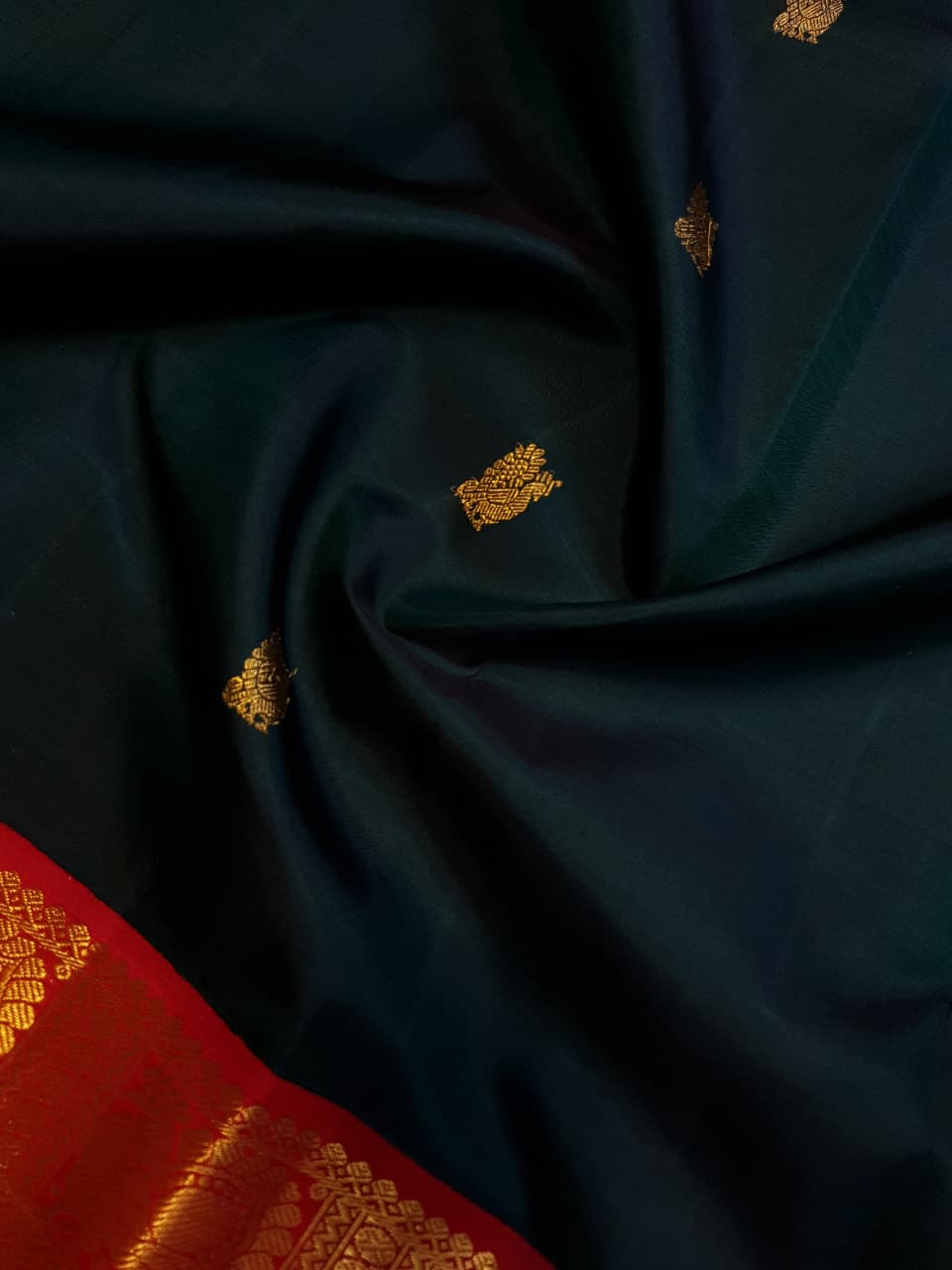 Green Kanchipuram Handloom 2G Gold Pattu Silk Saree
