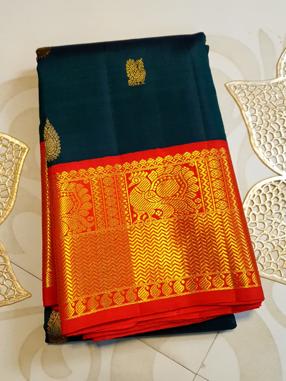 Green Kanchipuram Handloom 2G Gold Pattu Silk Saree