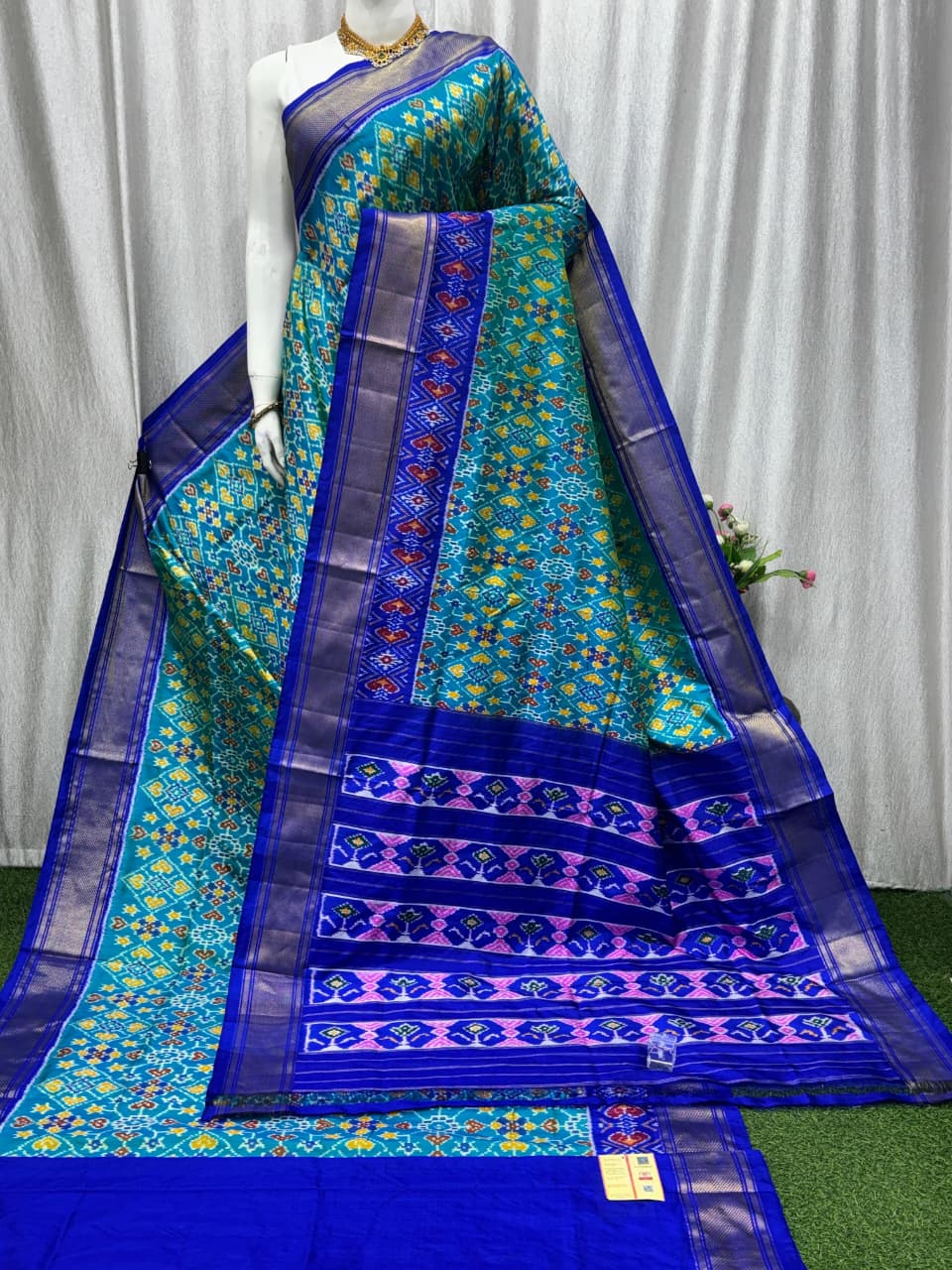 Silk Mark Certfied Pochampally Handloom Ikkat/Ikat Patola Silk Sarees