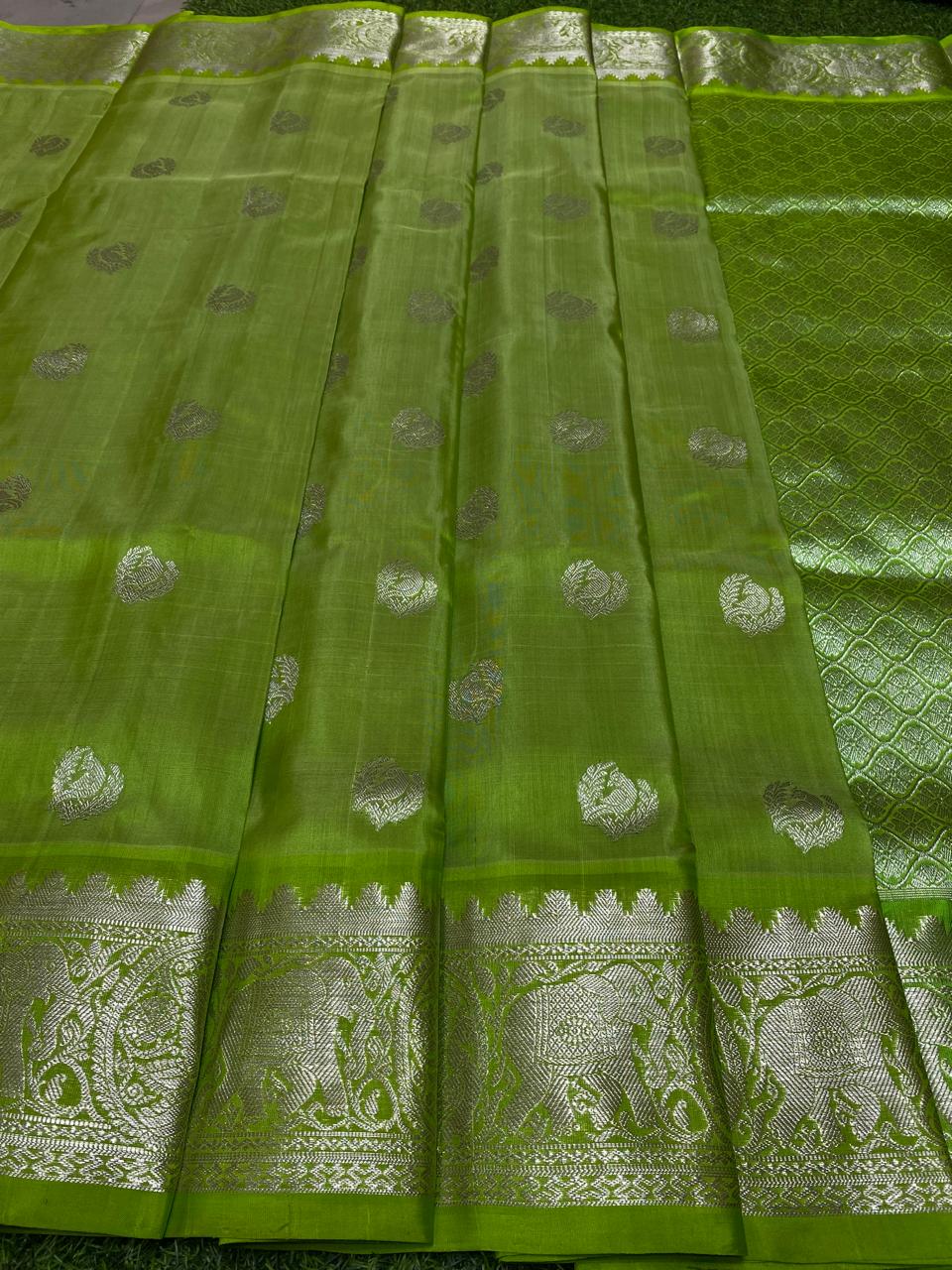 Lemon Green Venkatagiri Handloom Pattu Silk Saree