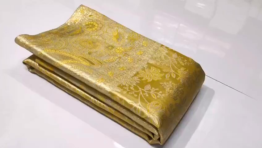 Gold Kanchipuram Handloom Tissue Brocade Silk Saree