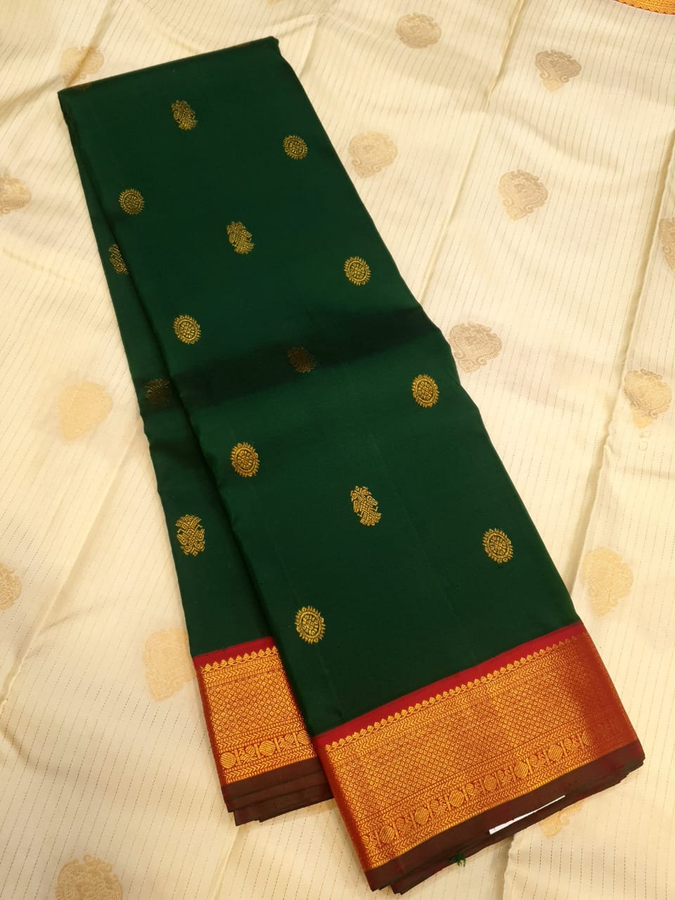 Bottle Green Kanchipuram Handloom 2G Gold Pattu Silk Saree