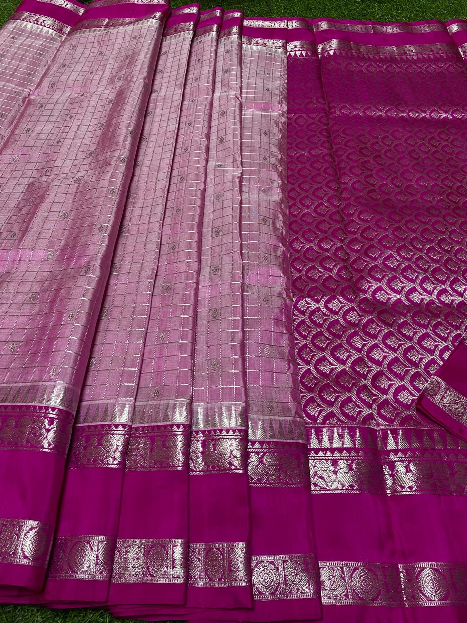 Onion Pink Venkatagiri Handloom Pattu Silk Saree