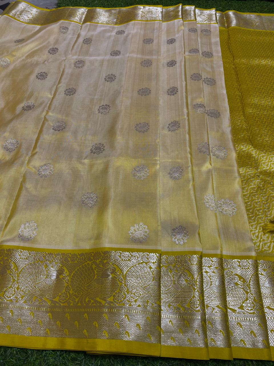 Dual Tone Lemon Venkatagiri Handloom Pattu Silk Saree