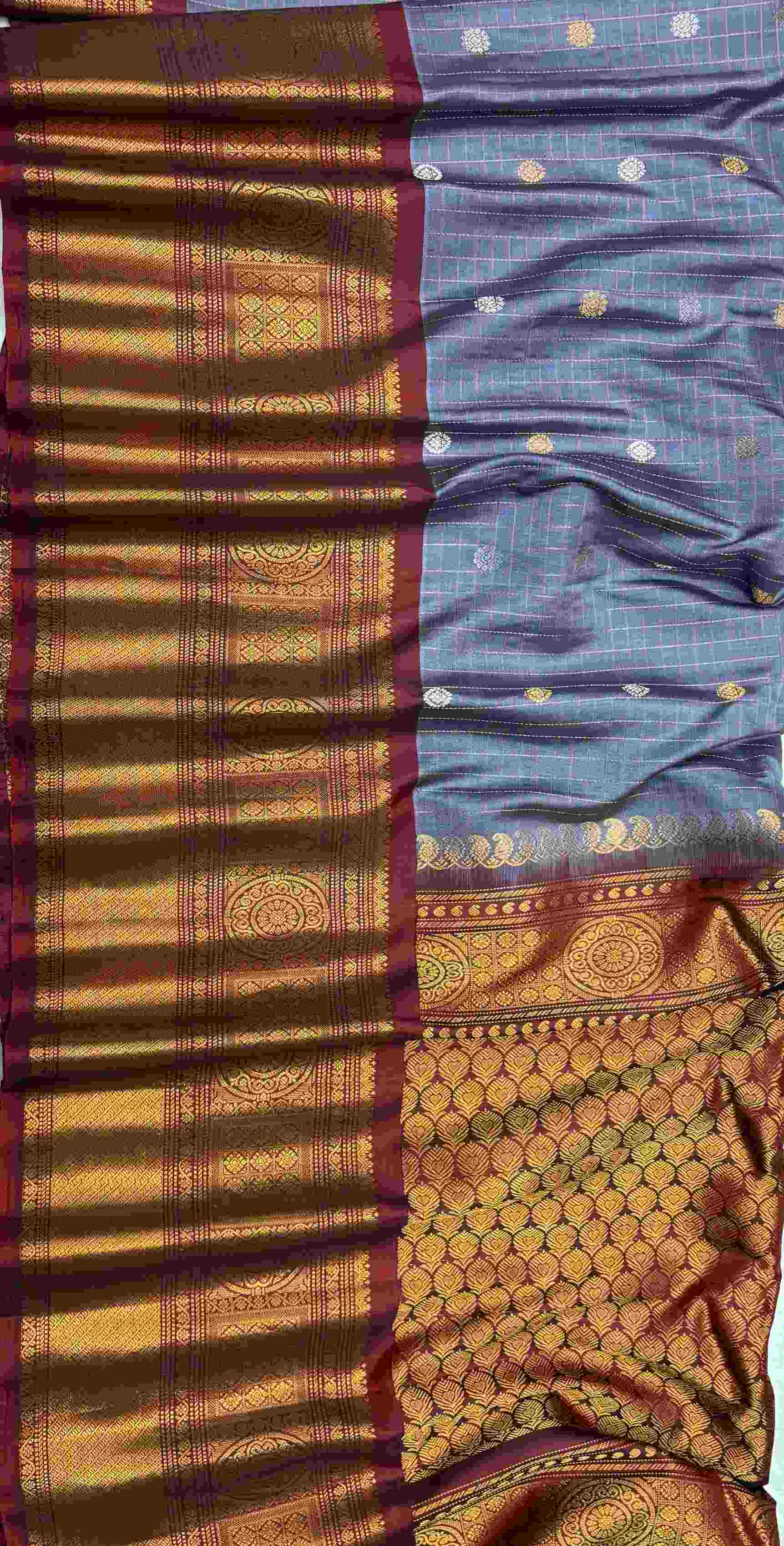 Gadwal Handloom Double Wrap Pure Silk Saree