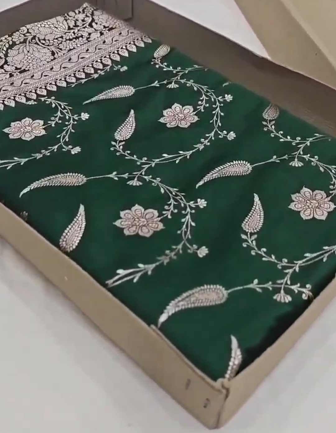 Bottle Green Banarasi Mashru Soft Silk Saree