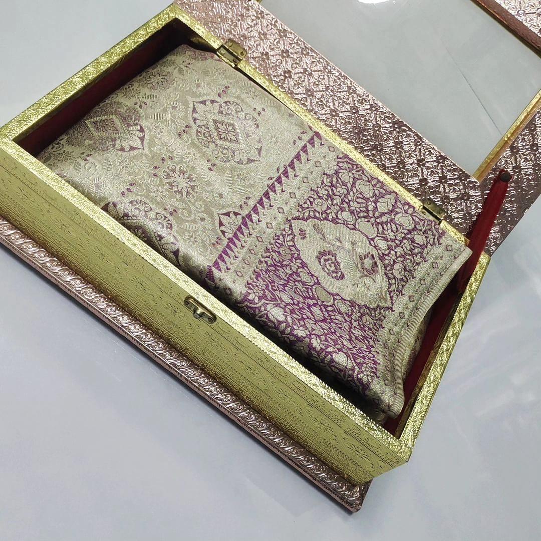 Beige Kanchipuram Handloom Tissue Brocade Silk Saree