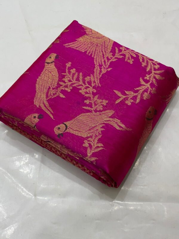 Rani Chanderi Pure Handloom Pure Pattu Silk Birds Motifs Meenakari Jaal Saree