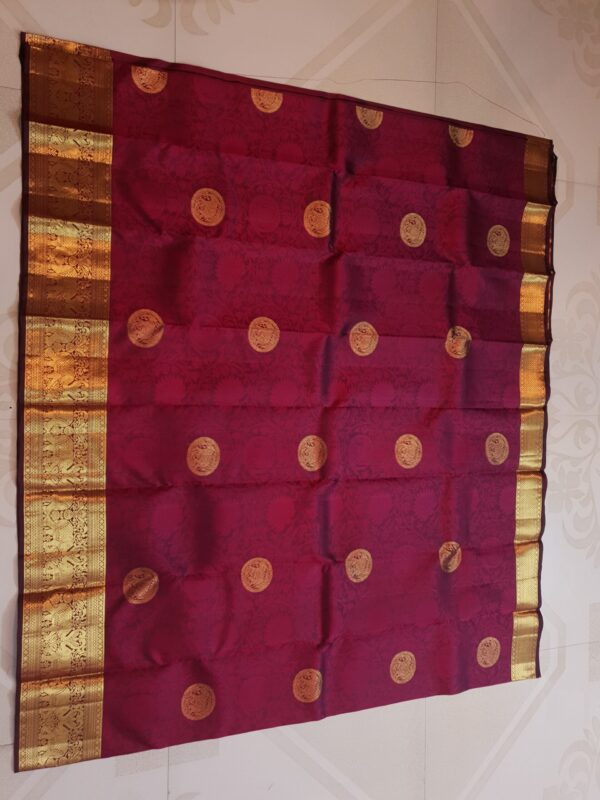 Berry Red Kanchipuram Handloom 2 Gram Pure Zari Buttas and Borders Grand Pallu Pattu Silk Saree