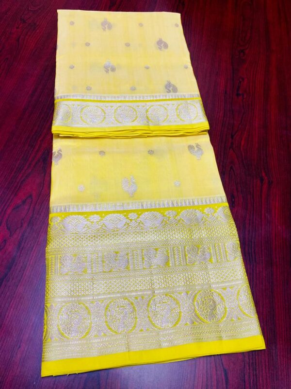 Corn Yellow Venkatagiri Handloom Silver Zari Bird Buttas and Borders Pattu Silk Saree