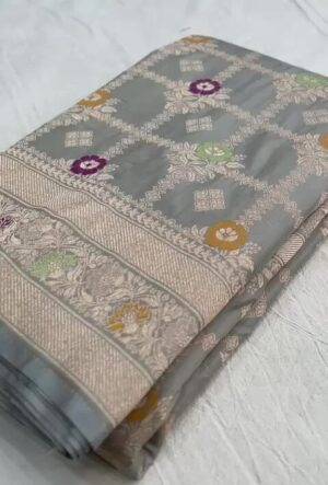 Grey Banarasi Handloom Pure Katan Silk Meenakari Checks Heavy Pallu Cutwork Saree