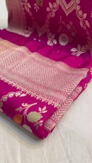 Dual Tone Rani Banarasi Handloom Pure Katan Silk Meenakari Jangla Heavy Pallu Cutwork Saree