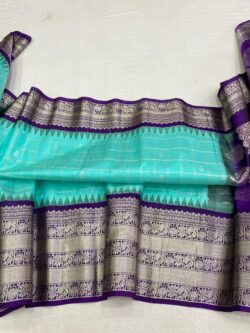 Turquoise Gadwal Handloom Pattu Silk Kanchi Borders Saree