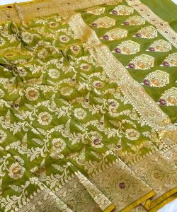 Silk Mark Certified Dual Tone Green Banarasi Handloom Pure Khaddi Katan Silk Gold Zari Cutwork Meenakari Saree